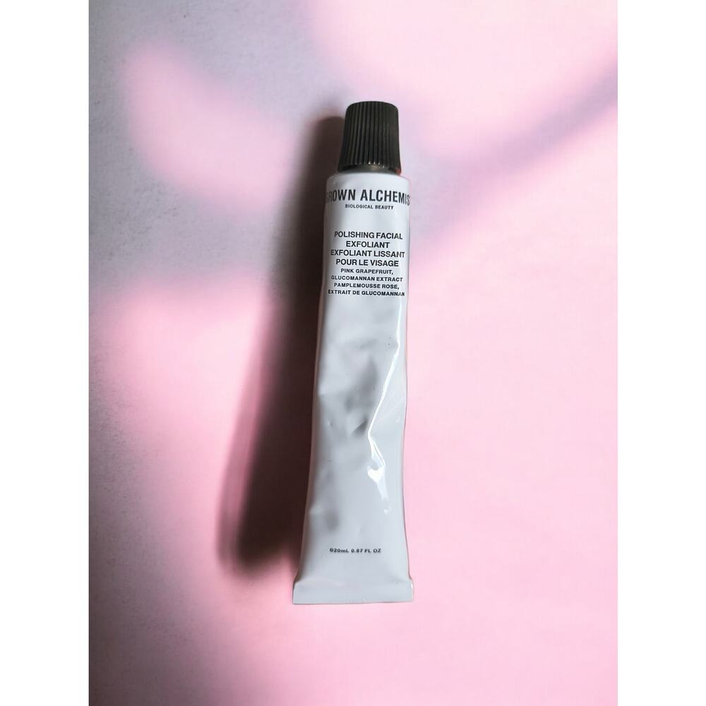 Grown Alchemist Polishing Facial Exfoliant with Pink Grapefruit and Glucomannan